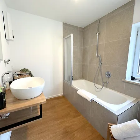 Apartamento Ma - Idyllisch & Modern 2-4 P *